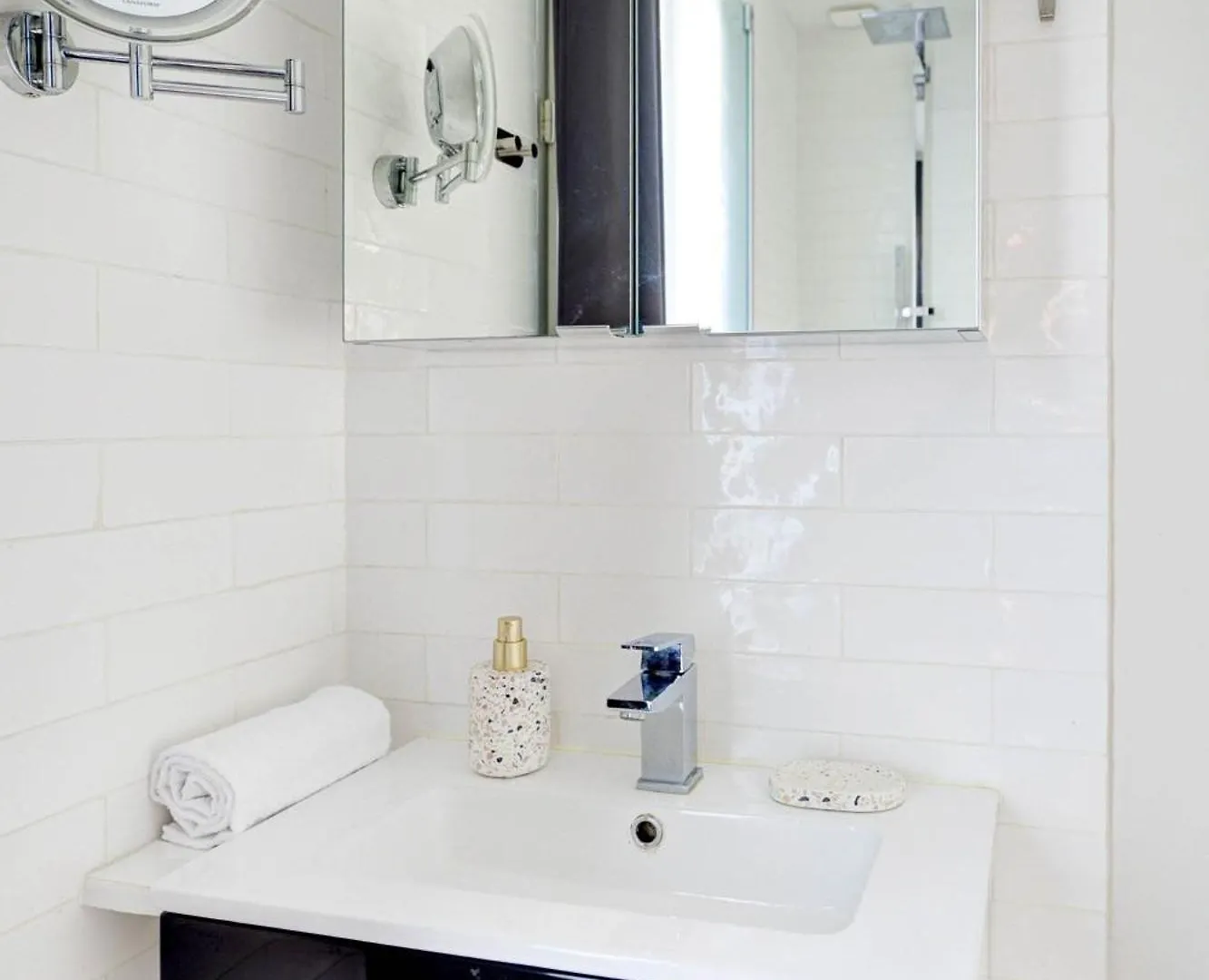 Eiffel Tower & Invalides - 1br - Cityapartmentstay * 파리