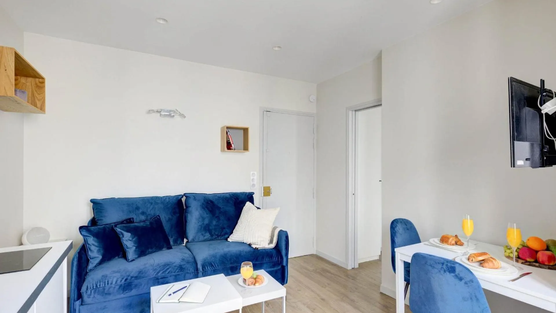 Eiffel Tower & Invalides - 1br - Cityapartmentstay
