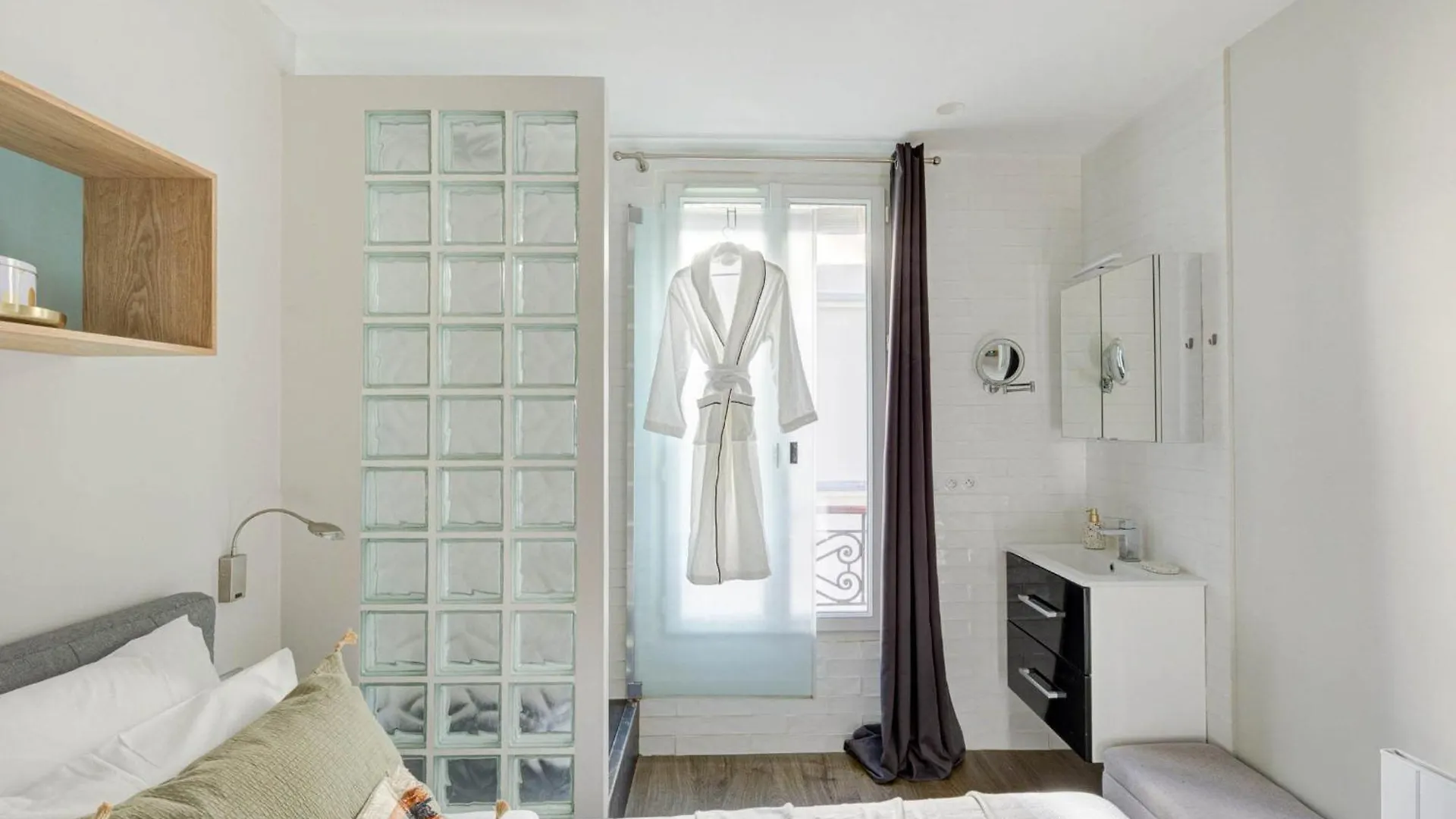 아파트 Eiffel Tower & Invalides - 1br - Cityapartmentstay 파리